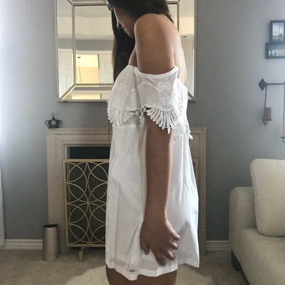 Ripcurl Cold Shoulder Dress - Picture 3 of 6